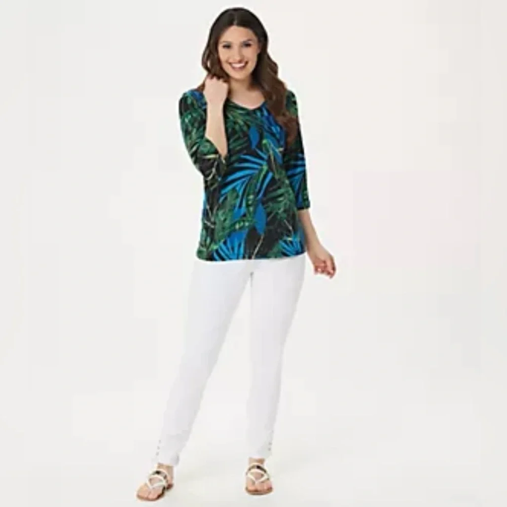 Susan Graver Liquid Knit Allover Leaf Print 3/4 Sleeve V-Neck Top Medium - Picture 9 of 9